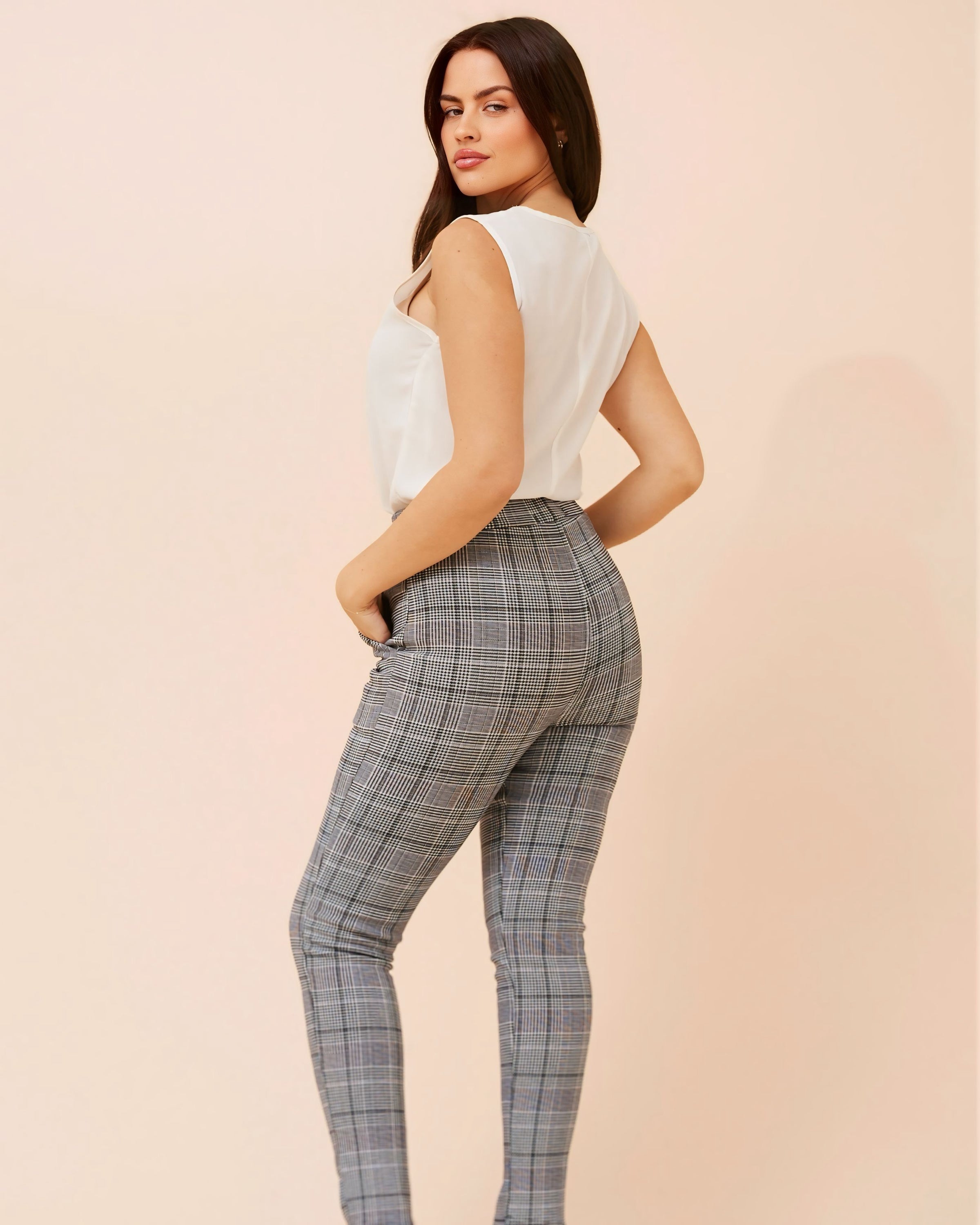 Lucy Pull On Stretch Pants