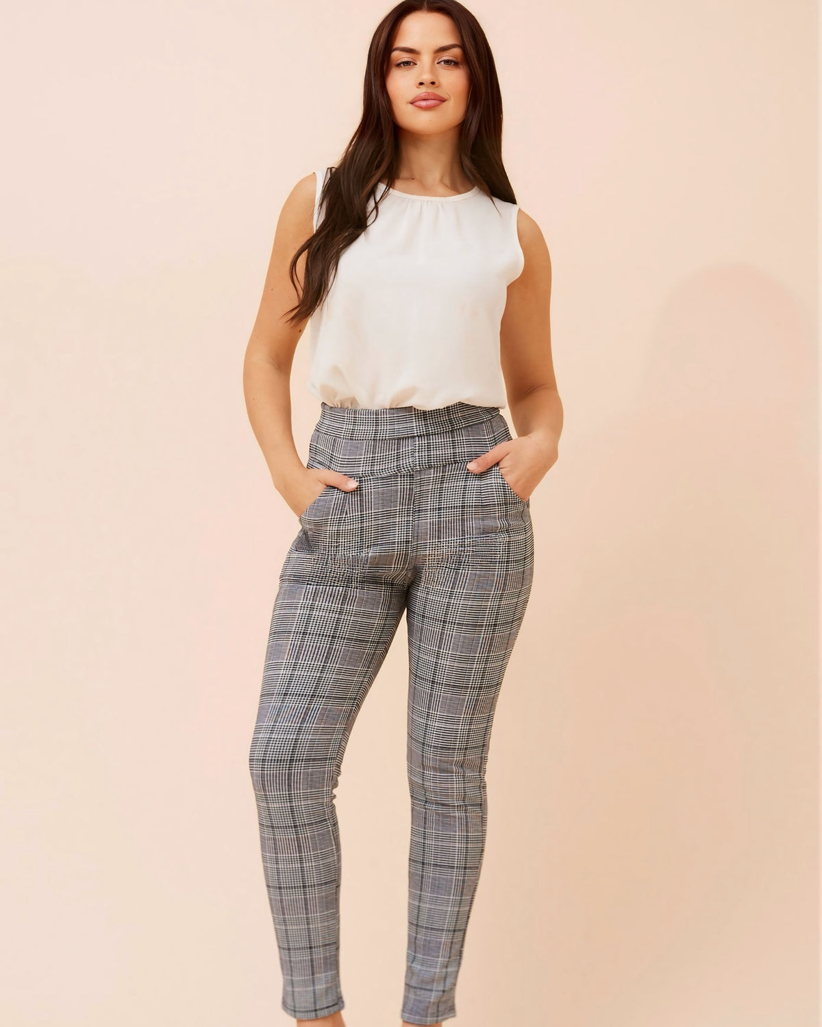 Lucy Pull On Stretch Pants