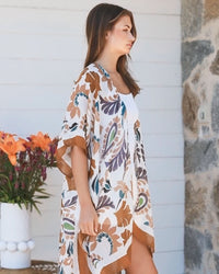 Sandy Leaf Print Woven Wrap