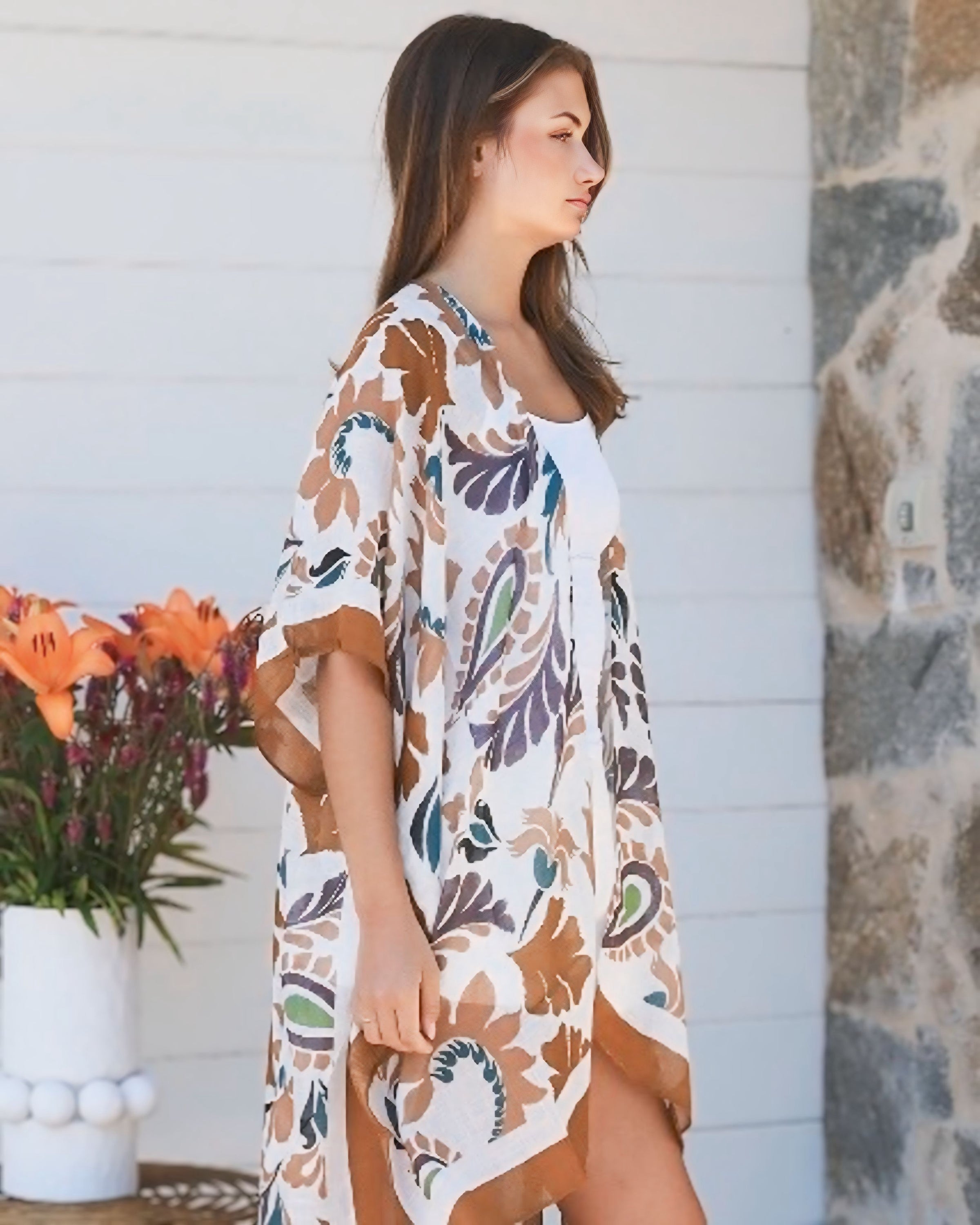 Sandy Leaf Print Woven Wrap