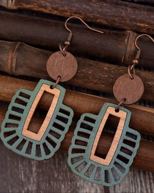 Lara Cutout Drop Earrings